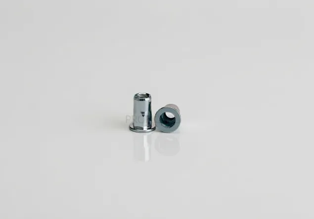 Заклепочная гайка стальная, M12 1/2HEX1-CB-S полушестигранная, цилиндрический борт, первая длина